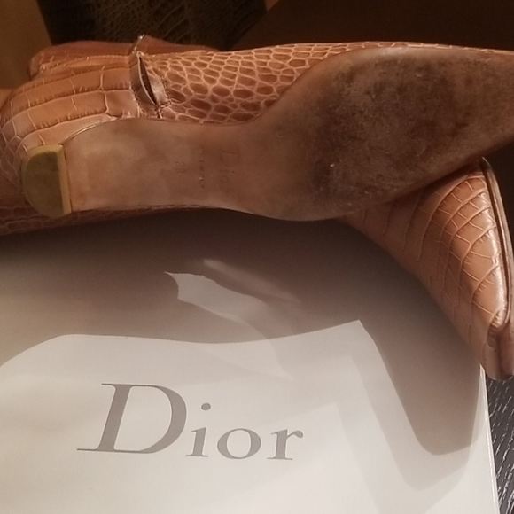 Dior light brown crocodile design leather boots - Picture 3 of 5